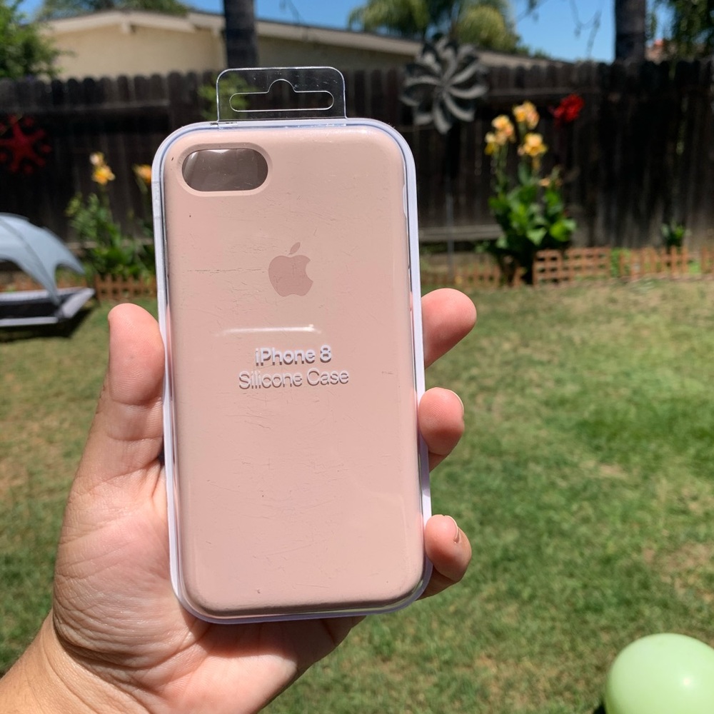 Apple iPhone 8 Silicone Case